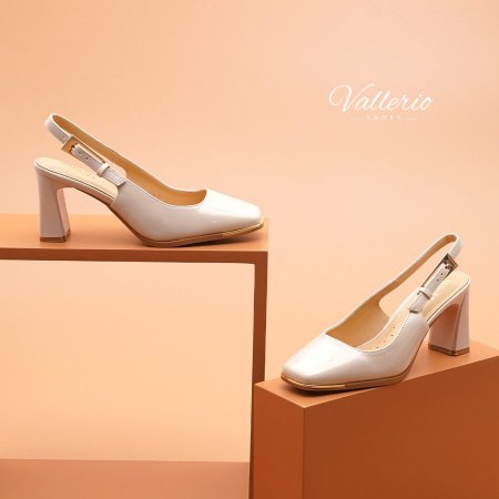 هيلز كعب عريض لمعه