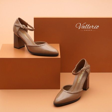 هيلز كعب عريض