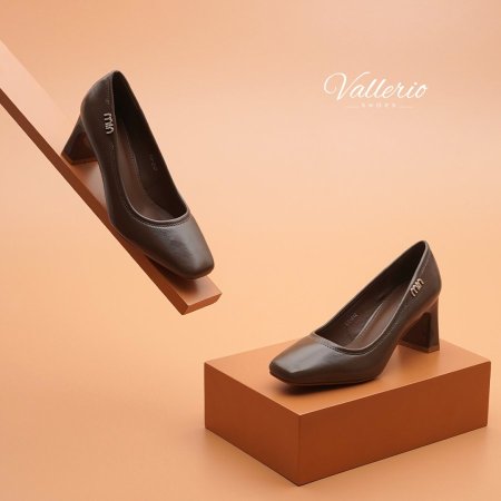 هيلز كعب عريض وسط