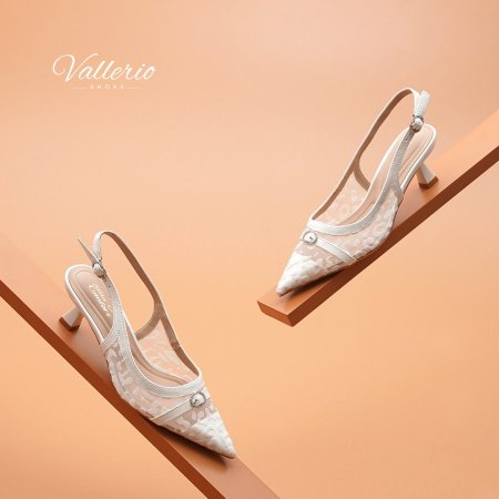 هيلز دانتيل كعب وسط