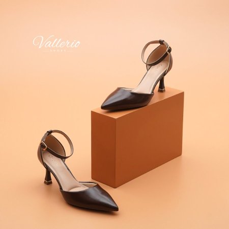 هيلز كعب وسط