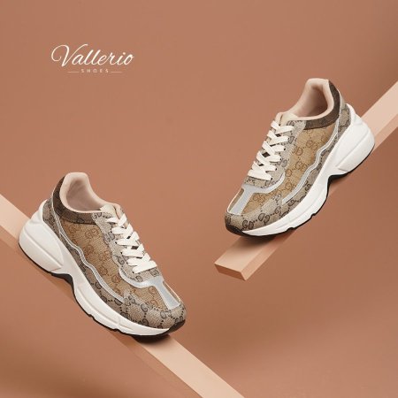 سبورت نعل عالي