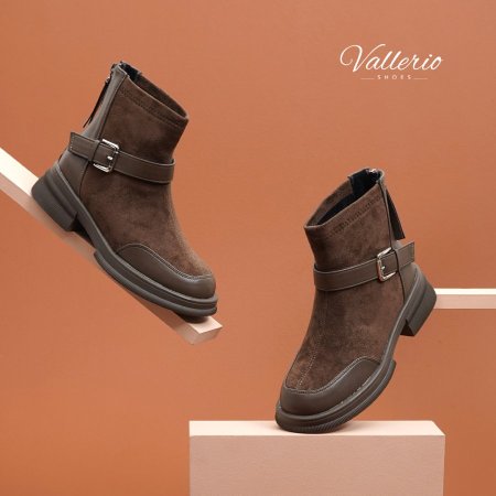 بسطار جلد وشمواه